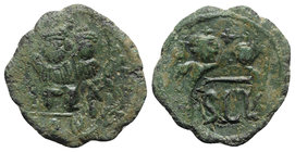 Heraclius (610-641). Æ 40 Nummi (28mm, 9.43g, 6h). Syracuse, 632-641. Crowned facing busts of Heraclius and Heraclius Constantine; cross above. R/ SCL...