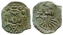 Leo V and Constantine (813-820). Æ 40 Nummi (21.5mm, 4.71g, 6h). Syracuse. Crowned facing bust of Leo, wearing loros and holding cross potent; star in...