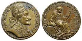 Papal, Innocenzo XI (1676-1689). Æ Medal 1686 (33mm, 17.63g, 12h), opus Giovanni Hamerani; A X. INNOC XI PONT M AN X, Bust r. R/ NON DEFICIET FIDES TV...