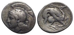 Northern Lucania, Velia, c. 400-340 BC. AR Didrachm (24mm, 7.31g, 11h). Head of Athena l., wearing crested Attic helmet decorated with griffin; T behi...