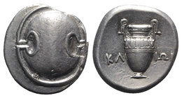 Boeotia, Thebes, c. 368-364 BC. AR Stater (20mm, 12.20g). Klion-, magistrate. Boeotian shield. R/ Amphora; KΛ-IΩ[N] across field; all within concave c...