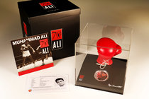 Fiji. Elizabeth II. 2 dollars. 2012. (Km-252). Ag. 31,11 g. "Muhammad Ali - 70th Anniversary". Espectacular Set Conmemorativo del 70 aniversario de Mu...