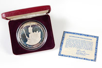 Jamaica. Elizabeth II. 25 dollars. 1978. (Km-81). Ag. 136,08 g. "25th Anniversary of the Coronation of Elisabeth II". Con caja y certificado. PR. Est....