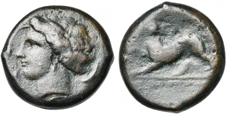 SICILE, KENTORIPAI, AE litre, vers 340 av. J.-C. D/ T. de Perséphone à g., cour....