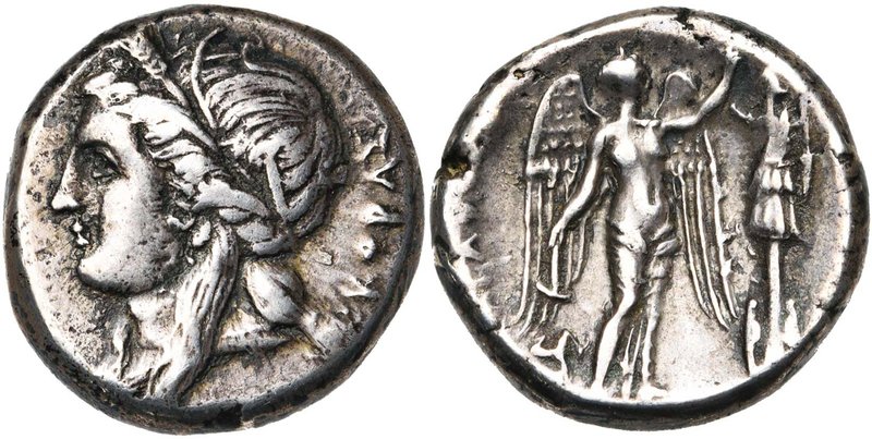 SICILE, SYRACUSE, Agathoclès (317-289), AR tétradrachme, 305-295 av. J.-C. D/ KO...