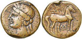 ZEUGITANE, CARTHAGE, AE bronze, vers 221-202 av. J.-C. D/ T. de Tanit à g. R/ Cheval à g. devant un palmier. Entre les jambes, lettre punique H. SNG C...