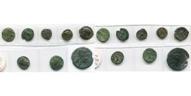 APULIE, lot de 8 bronzes, dont: Arpi, T. de Zeus/Sanglier (rare), Taureau/Cheval, T de Zeus/Cheval (très rare); Caelia, T. d'Athéna/Trophée; Canusium,...