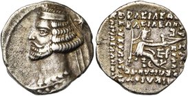 ROYAUME PARTHE, Mithradates III (57-54), AR drachme. D/ B. diad., dr. à g. En haut à d., une étoile. R/ Archer assis à d. Sous l'arc, . Sellwood 41/1...