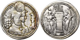 ROYAUME SASSANIDE, Bahram II (276-293), AR drahm. D/ B. accolés à d. du roi et de la déesse Anahita (?) qui porte une couronne à tête de sanglier. Leu...