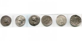 lot de 3 tétradrachmes: imitation des monnaies de Thasos, T. de Dionysos/Héraclès (2); imitation du premier district de Macédoine, B. d'Artémis/Massue...