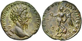 MARC AURELE Auguste (161-180), AE sesterce, 167-168, Rome. D/ M ANTONINVS AVG ARM PARTH MAX T. l. à d. R/ TR POT XXII- IMP IIII COS III/S-C Victoire m...