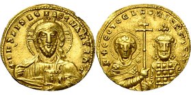Nicéphore II Phocas (963-969), AV histamenon, Constantinople. D/ B. nimbé du Christ de f., bénissant et ten. les Evangiles. R/ B. de la Vierge et de l...