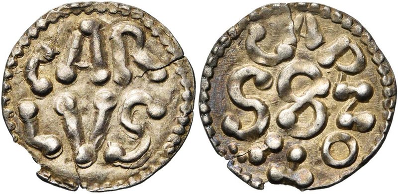 CAROLINGIENS, Charlemagne (768-814), AR denier, 768-771, Chartres. D/ CAR/LVS en...