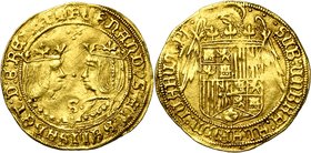 ESPAGNE, Royaume, Ferdinand et Isabelle (1474-1504), AV double excelente, s.d., Séville. D/ B. affrontés des rois catholiques. Au bas, S. En haut, une...