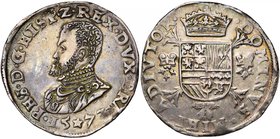 BRABANT, Duché, Philippe II (1555-1598), AR écu Philippe, 1573, Maastricht. D/ Ecu couronné, entouré du collier de la Toison d'or. R/ Ecu couronné sur...