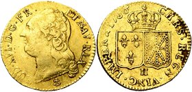 FRANCE, Royaume, Louis XVI (1774-1793), AV louis d'or à la tête nue, 1786H, La Rochelle. D/ T. nue à g., les cheveux longs. R/ Ecus accolés de France ...