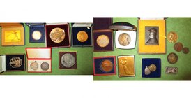 lot de 19 médailles, dont: Belgique, 1833, Soutien aux insurgés polonais (AE); 1845, Braemt, Assurances générales contre l'incendie (AR, FDC, dans son...