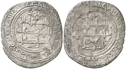 Taifa de Zaragoza. Ahmad II al-Mustain. Sarqusta. Dirhem. (Tipo Vives 1217 a 1222) (Prieto 270). 3,38 g. Ceca muy clara y completa, pero fecha borrada...