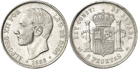 1882/1*1882. Alfonso XII. MSM. 5 pesetas. (Cal. 34). 24,76 g. Golpecitos. Escasa. MBC-.