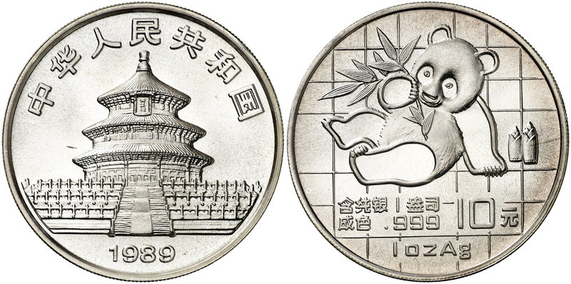 1989. China. 10 yuan. (Kr. A221). 31,11 g. AG. Panda. S/C.