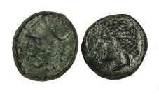 Lote de 2 pequeños bronces acuñados en Sicilia-Siracusa. A examinar. MBC-/MBC.