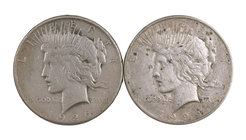 1926. Estados Unidos. Filadelfia y Denver. Lote de 2 monedas en plata de 1 dólar, tipo "Peace". BC/MBC-.