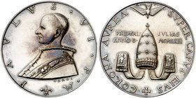 1963. Vaticano. Pablo VI. Medalla 30,08 g. Plata. En estuche. S/C.