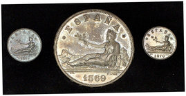 1869 y 1870. Gobierno Provisional. 20 céntimos (dos) y 5 pesetas. Estuche conteniendo 3 medallas. Acuñación de 500 ejemplares. S/C.