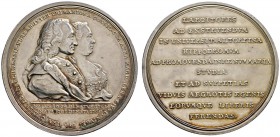 Altdeutsche Münzen und Medaillen 
 Altdorf, Universität 
 Silbermedaille 1761 von J.L. Oexlein, auf den Tod von Isaak Peyer von Flaach. Dessen Brust...