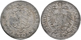 Altdeutsche Münzen und Medaillen 
 Nürnberg, Stadt 
 Taler o.J. (1581/82). Verziertes, nach unten spitz zulaufendes Stadtwappen / Gekrönter doppelkö...