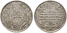 Altdeutsche Münzen und Medaillen 
 Nürnberg, Stadt 
 Silberne Ratsmedaille 1613 von Chr. Maler. Reichsadler über dem zweiten und dritten Stadtwappen...