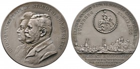 Altdeutsche Münzen und Medaillen 
 Nürnberg, Stadt 
 Mattierte Silbermedaille 1903 von L.Chr. Lauer, auf die Silberhochzeit von Erdmann und Madlon S...