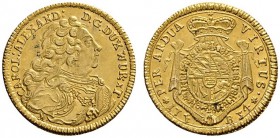 Altdeutsche Münzen und Medaillen 
 Württemberg 
 Karl Alexander 1733-1737 
 1/4 Karolin 1735. Stempel von Chr.E. Müller. Mit Signatur M am Armabsch...