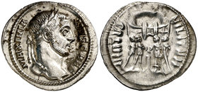(294 d.C.). Galerio Maximiano. Roma. Argenteo. (Spink 14264) (S. 219a) (RIC. 29b). 2,96 g. Ex Colección Manuela Etcheverría. Escasa. EBC-/MBC+.