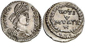 Juliano II. Lugdunum. Siliqua. 2,17 g. Imitación bárbara. Atractiva. Ex Colección Manuela Etcheverría. Rara. EBC.