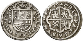 1627. Felipe IV. Segovia. P. 1 real. (Cal. falta). 2,79 g. Defecto en borde. MBC-.
