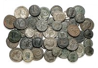 Imperio Romano. Lote formado por 182 monedas de bronce del Bajo Imperio (Follis, fracciones, maiorinas...). Gran variedad de emperadores y tipos. Impr...