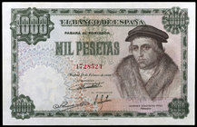 1946. 1000 pesetas. (Ed. D54) (Ed. 453). 19 de febrero, Luis Vives. Leve doblez. Con apresto. Raro así. EBC+.
