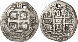 1735. Felipe V. Potosí. E. 8 reales. (Cal. 832) (Lázaro 284). 26,48 g. Redonda. Tipo "real". Triple fecha. Perforación. Muy rara. MBC.