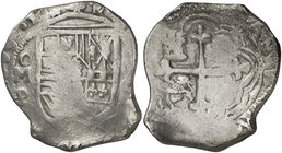 1635. Felipe IV. México. P. 8 reales. (Cal. 330). 27,15 g. Cruz del reverso muy curiosa. Rara. MBC-.
