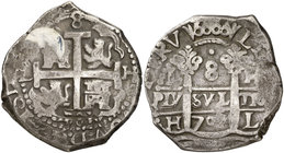 1701. Felipe V. Lima. H. 8 reales. (Cal. 623). 26,87 g. Doble fecha. Ordinal del rey muy claro. Ex Colección Sellschopp. Rara así. MBC+.