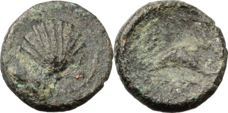 Greek Italy. Southern Apulia, Brundisium. AE 1/8 Uncia, c. 215 BC. D/ Cockle she...