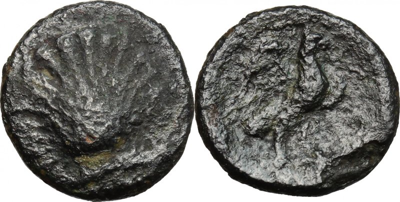 Greek Italy. Southern Apulia, Graxa. AE 15 mm, 250-225 BC. D/ Scallop shell. R/ ...
