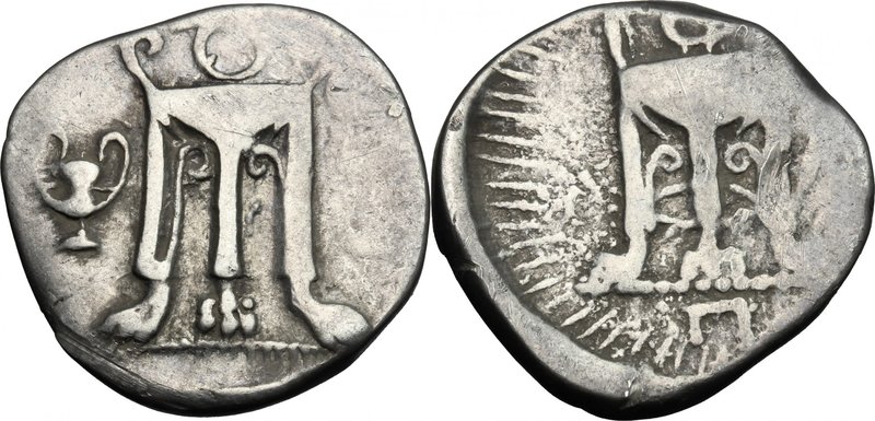 Greek Italy. Bruttium, Kroton. AR Stater, 430-420 BC. D/ Tripod; to left, cantha...