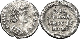 Ostrogothic Italy, Athalaric (526-534). AR Quarter Siliqua, struck in the name of Justinian I, Ravenna mint. D/ DN IVS[TI NI]AN AVG. Pearl-diademed, d...