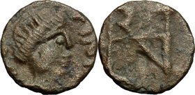 Ostrogothic Italy, Athalaric (526-534). AE Nummus, struck in the name of Justinian, c. AD 526-534, Rome mint. D/ [...]TINI. Diademed bust right. R/ Mo...