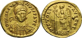 Anastasius I (491-518). AV Solidus, Constantinople mint, c. 492-507 AD. D/ DN ANASTA-SIVS PP AVG. Helmeted and cuirassed bust facing slightly right, h...