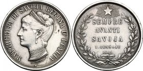 Margherita di Savoia (1851-1926). Medaglia 1881. Lega di AG. g. 4.36 mm. 23.50 Inc. L. Giorgi. Graffietti e piccoli segni. qBB/BB+.
