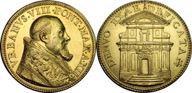 Urbano VIII (1623-1644), Maffeo Barberini. Medaglia annuale, A. XII. D/ VRBANVS VIII PONTMAX A XII. Busto a destra a testa nuda con piviale. Nel tagli...