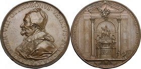 Alessandro VIII (1689-1691), Pietro Ottoboni. Medaglia 1700, coniata in occasione dell'inaugurazione del monumento funebre di Alessandro VIII all'inte...